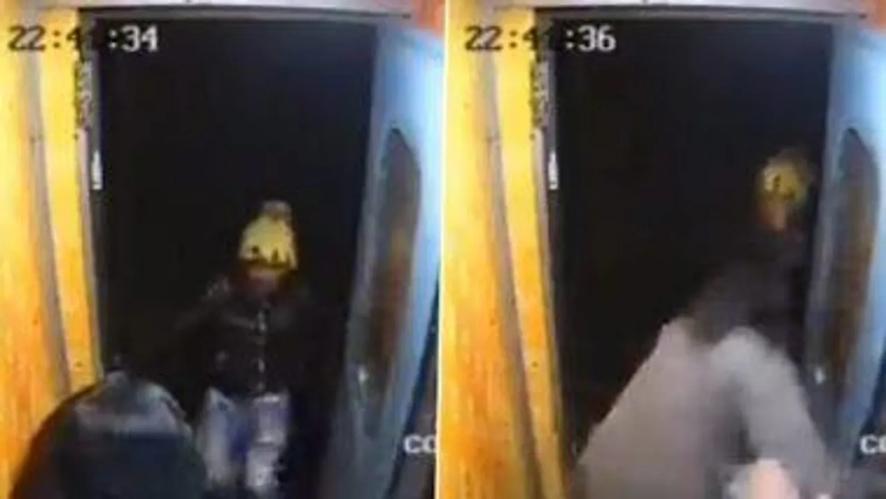 চলন্ত ট্রেনে ছিনতাই, সতর্ক বার্তা দিল এনসিআইবি