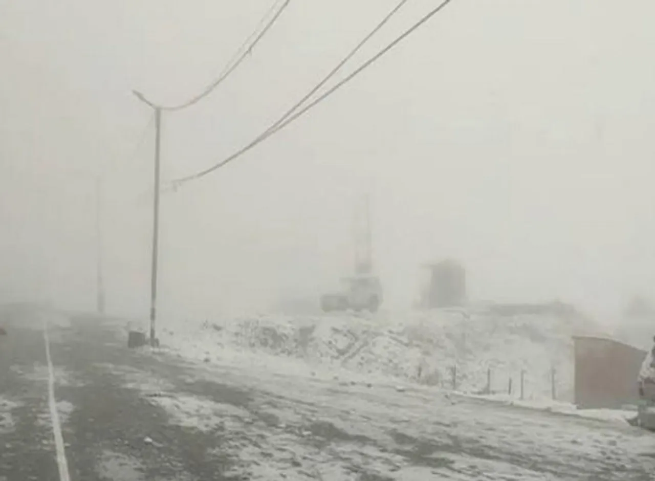 অস্ট্রিয়ায় তুষারধসে ৮ জনের মৃত্যু