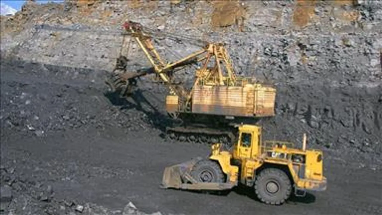 শুরু হল দ্বিতীয় পর্যায়ের কয়লা খনির কাজ