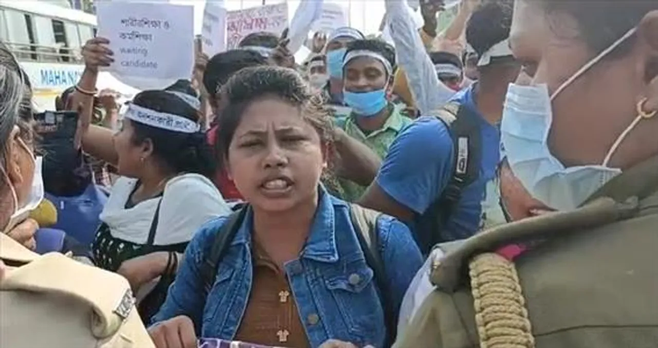 নন্দীগ্রামে দিনভর পুলিশ বনাম চাকরিপ্রার্থী