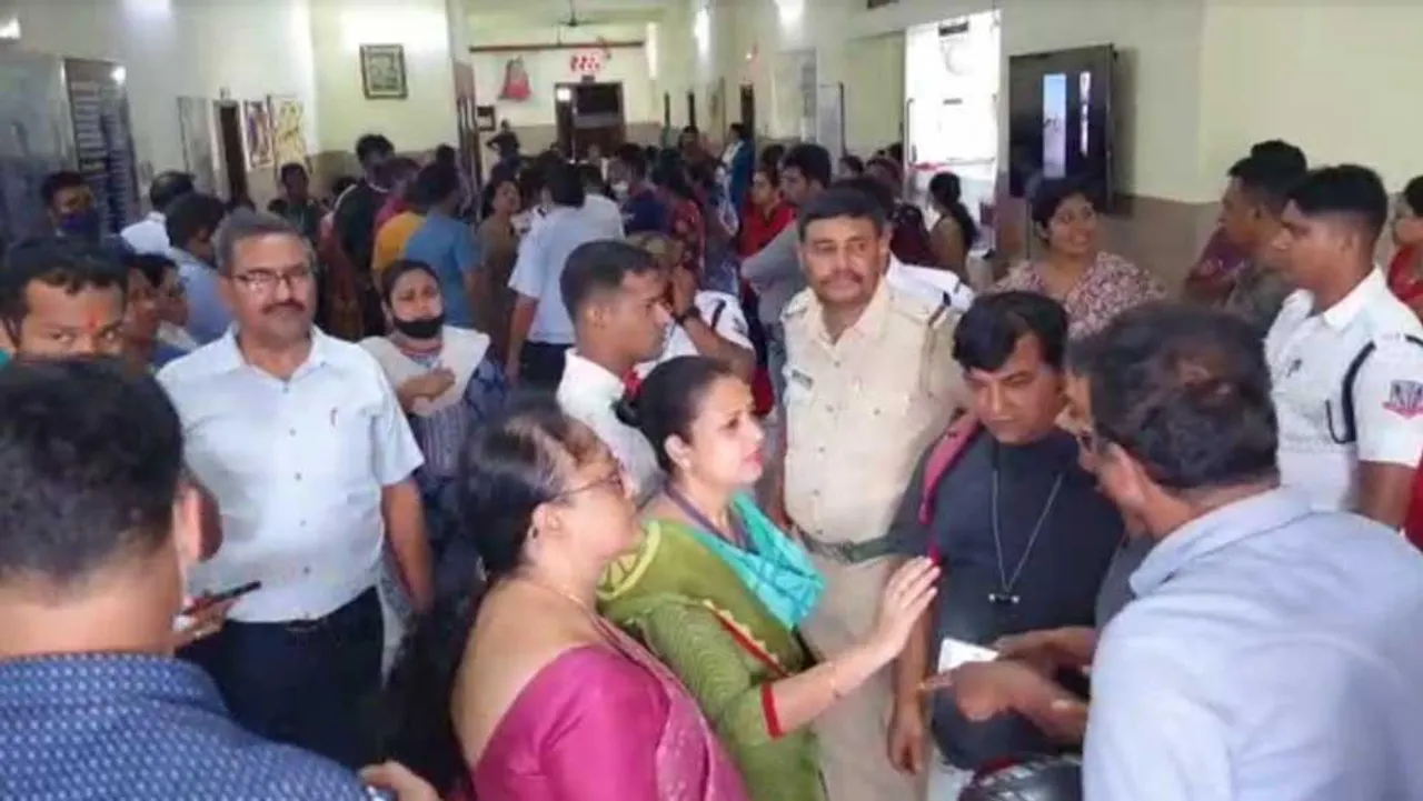 সল্টলেকের স্কুলে গেল সিআইডি