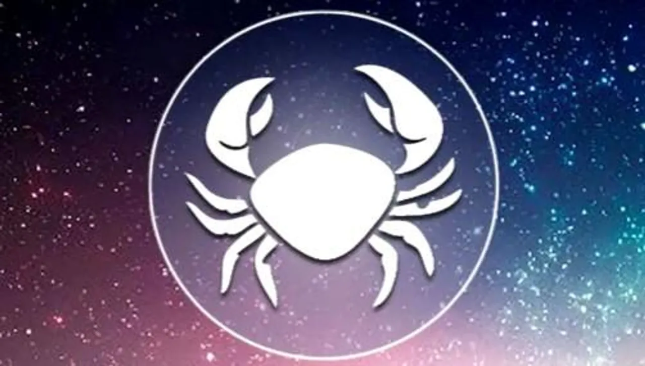 জেনে নিন আজ কী আছে কর্কট রাশির ভাগ্যে?