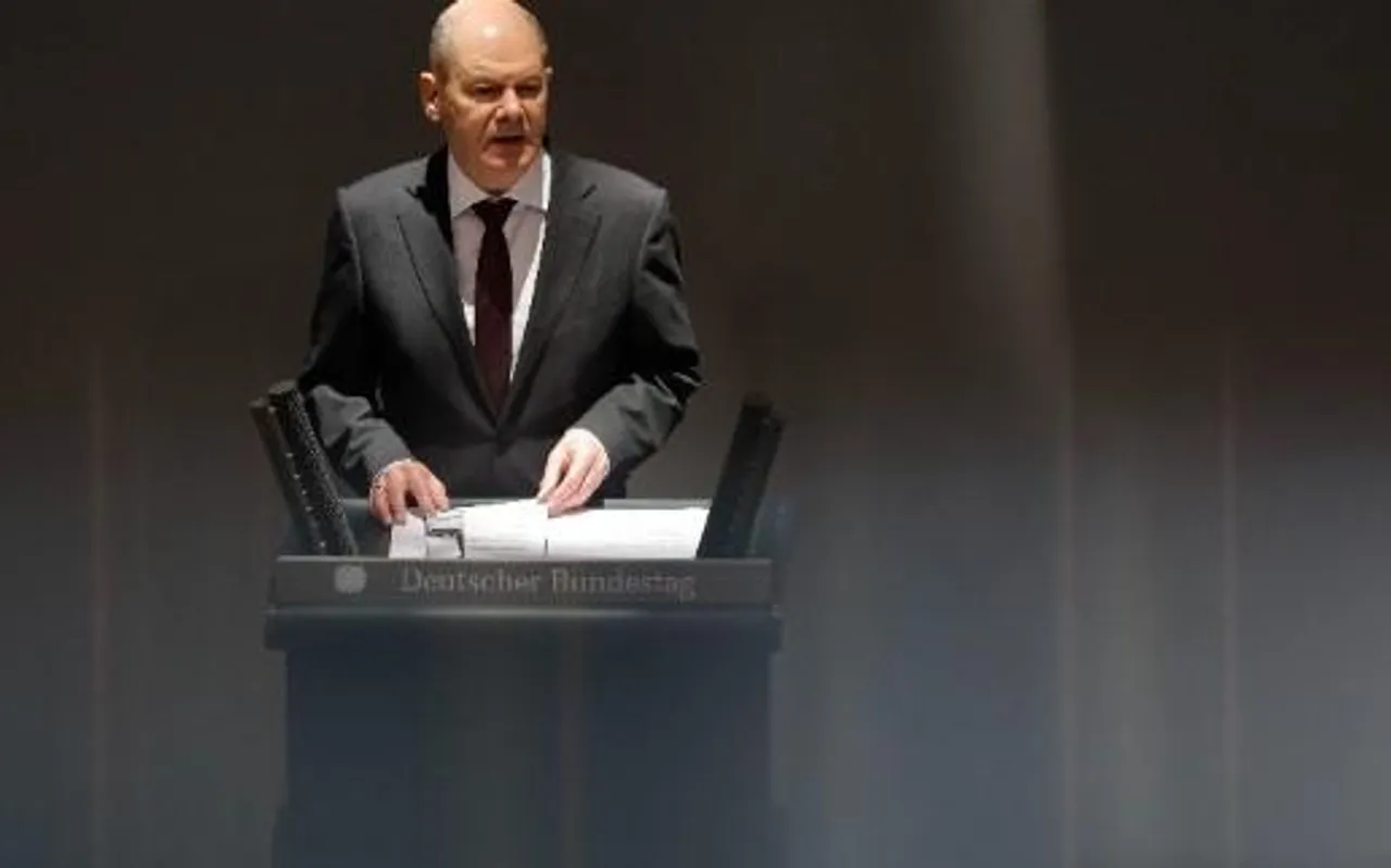 জার্মানি ইউক্রেনকে আরও দ্রুত অস্ত্র সরবরাহ করার অঙ্গীকার করেছে