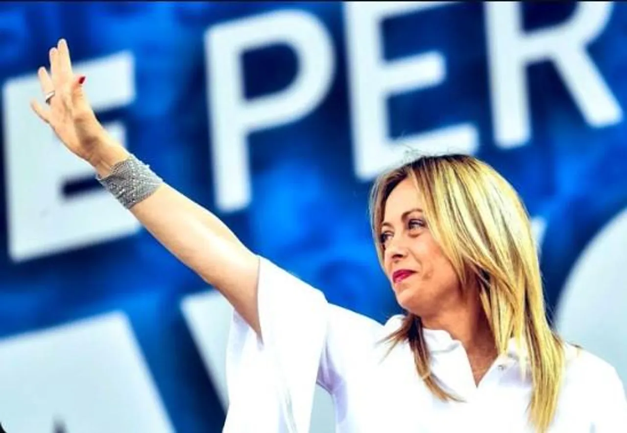 ইতালির নির্বাচনে ডানপন্থী জর্জিয়া মেলোনির জয়