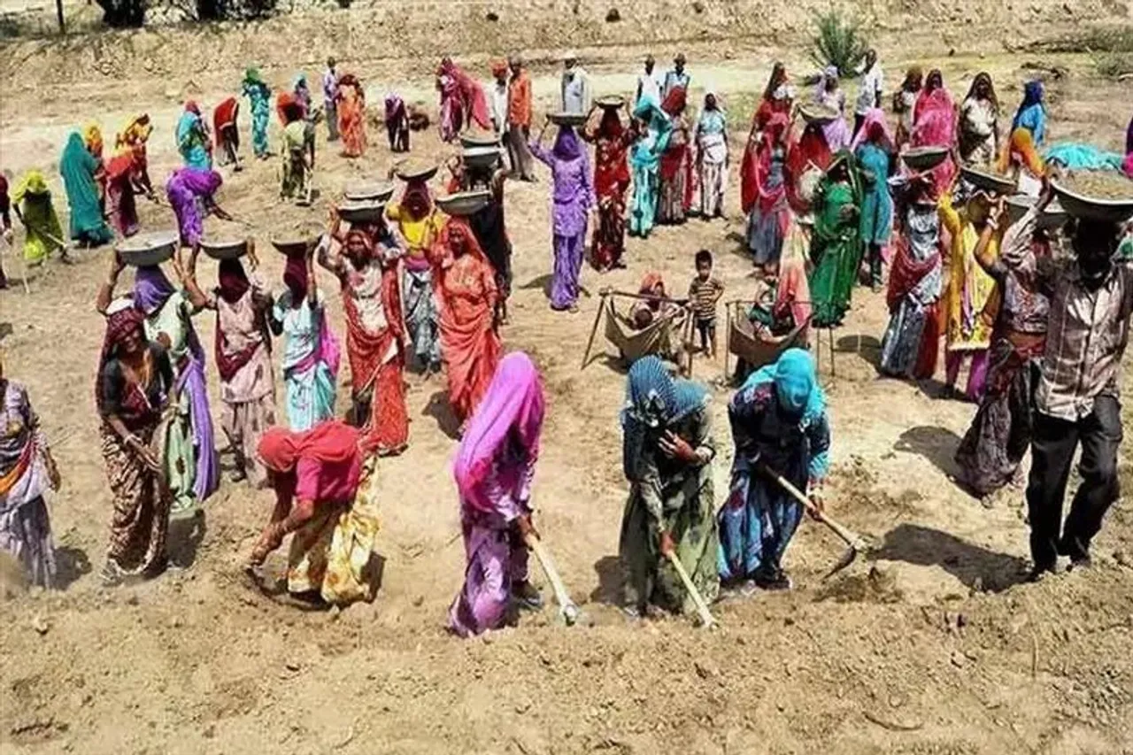 ১০০ দিনের কাজে এবার দুর্নীতি রুখতে বড় সিদ্ধান্ত কেন্দ্রের