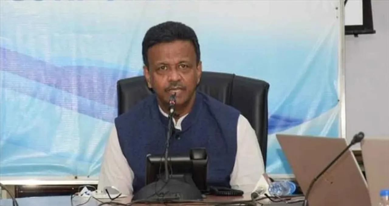 পুরভোটের আগের দিন বিস্ফোরক ফিরহাদ হাকিম