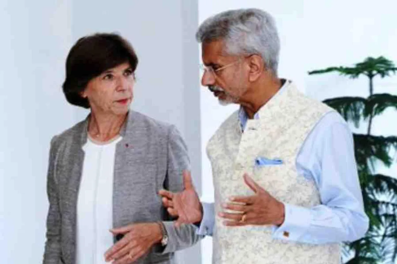 ২০ হাজার শিক্ষার্থীকে স্বাগত জানাবে ফ্রান্স