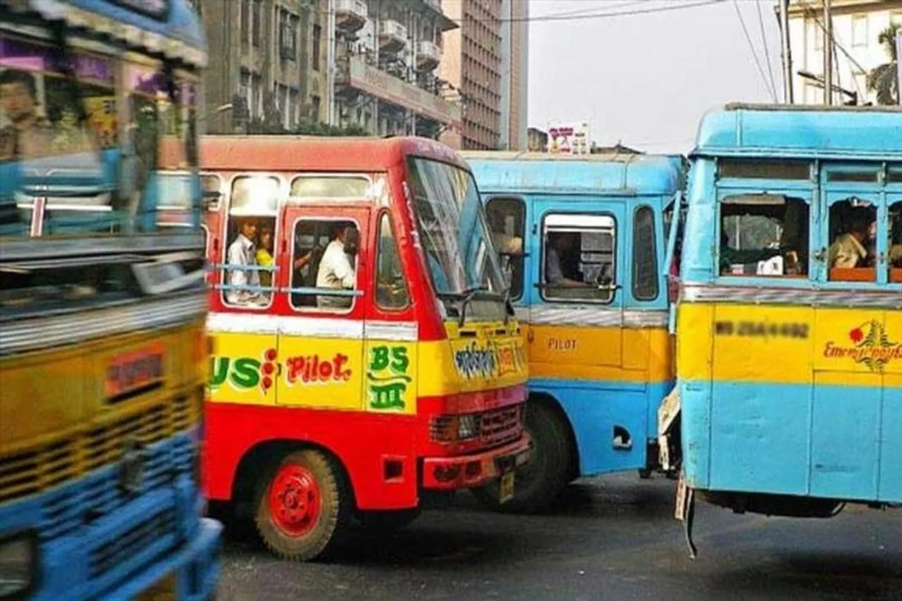 বাস ভাড়া নিয়ে রাজ্যকে জরিমানা