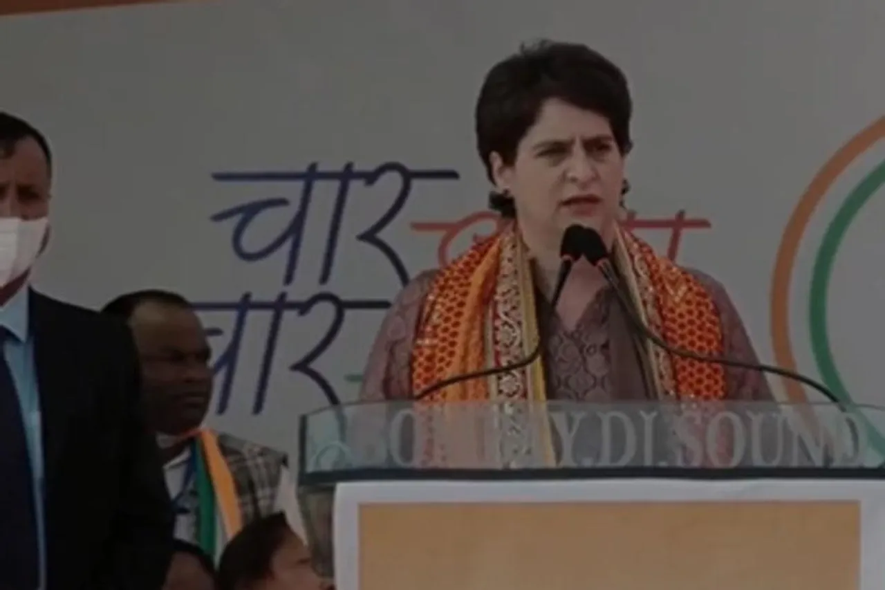 পরিযায়ী শ্রমিক ইস্যুতে কেন্দ্রকে নিশানা প্রিয়াঙ্কা গান্ধীর