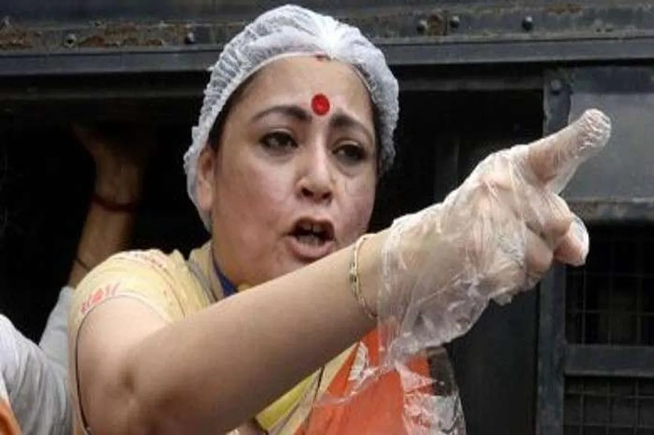 পুলিশের বাধার মুখে বিজেপি বিধায়ক