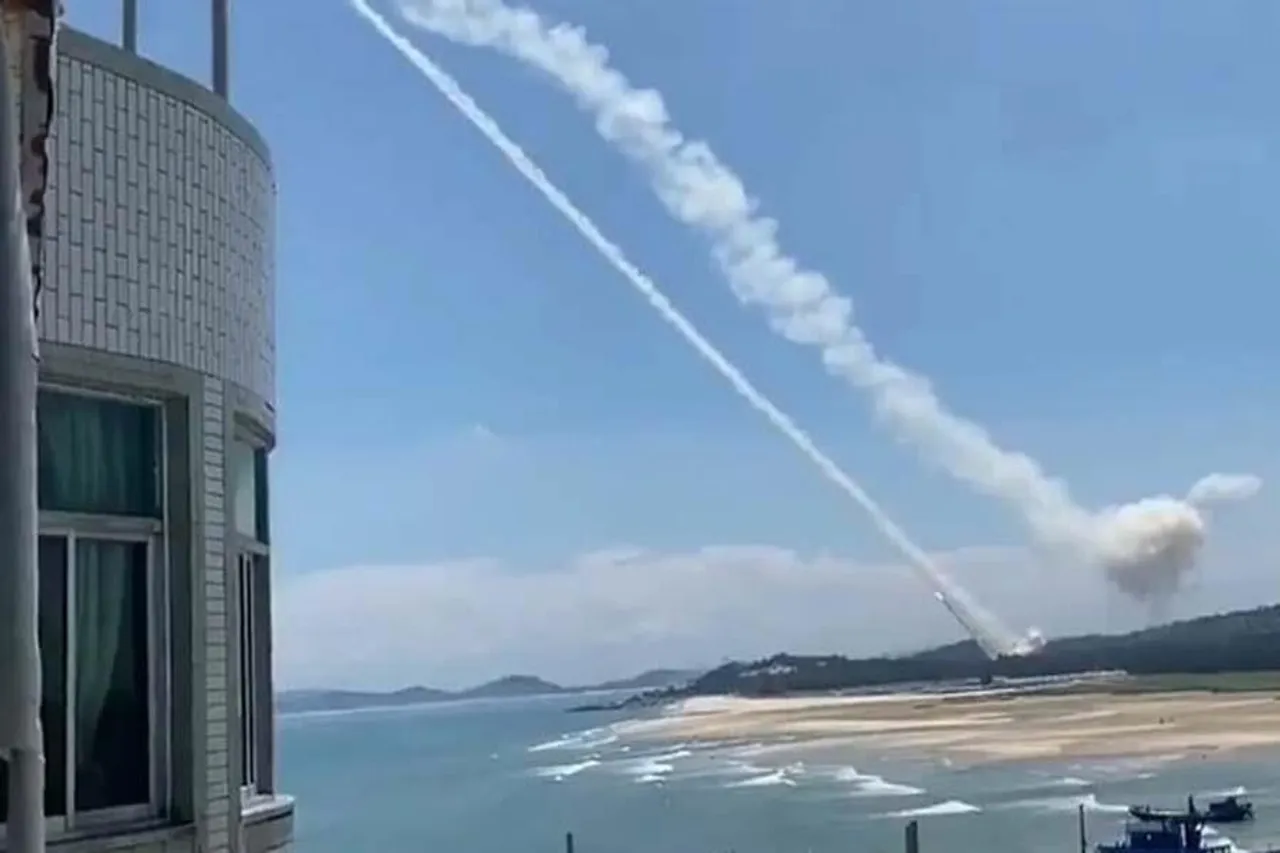 তাইওয়ানের কাছে চিনের লাইভ ফায়ার ড্রিল