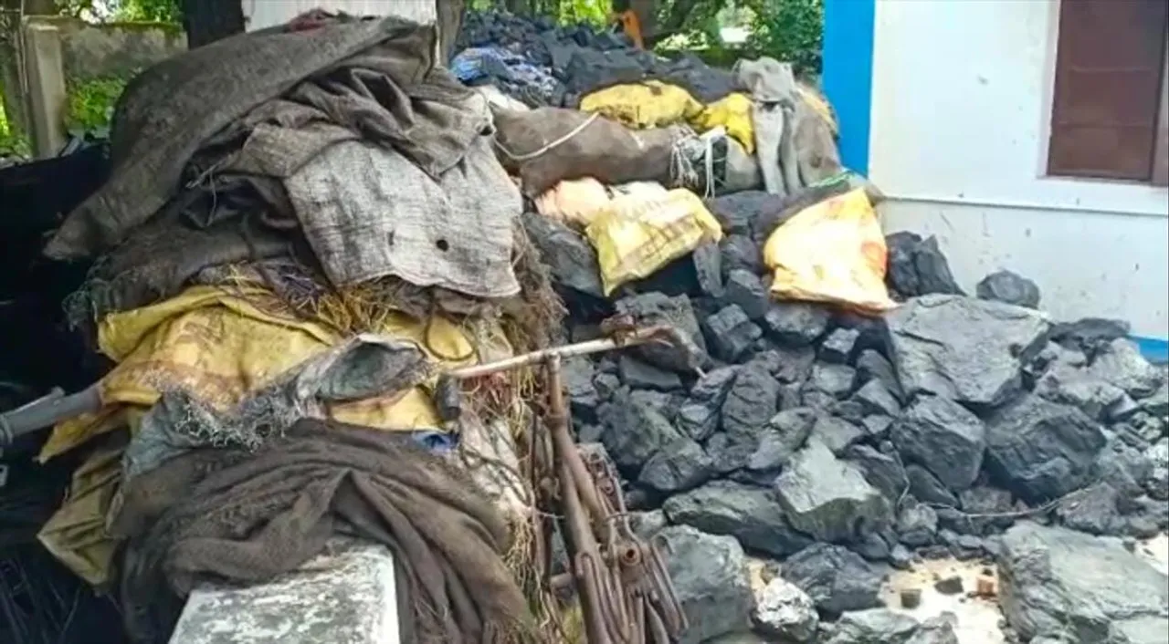 রানীগঞ্জে কয়লা চুরি রুখতে পুলিশের বিশেষ অভিযান