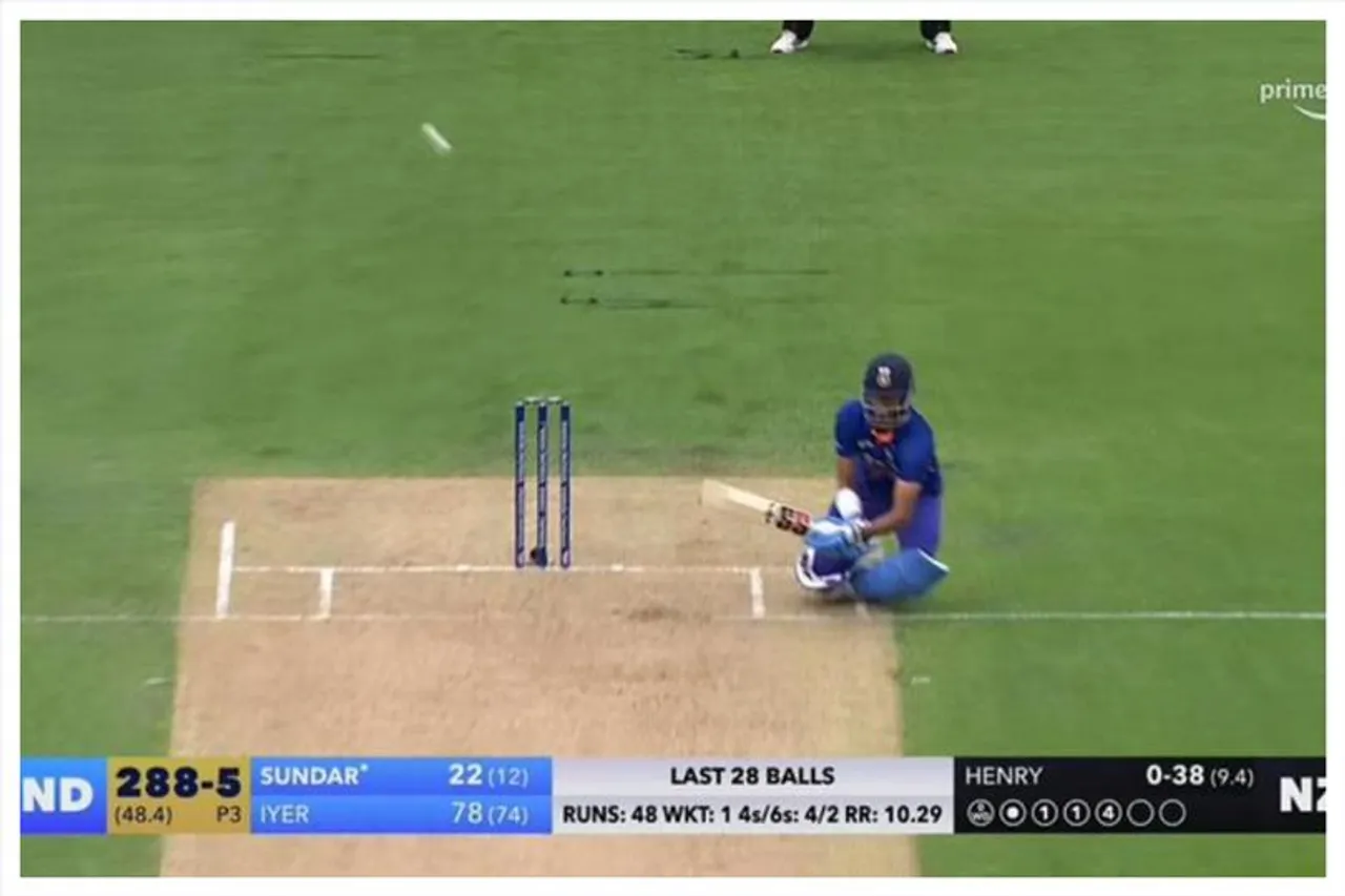 ক্রিজের বাইরে গিয়ে ছয়, দেখুন সেই ভিডিও