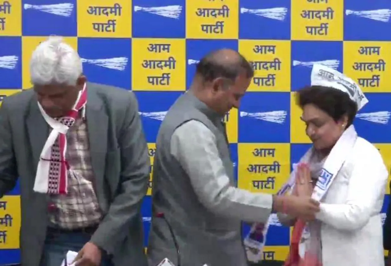 আপ-এ যোগ দিলেন বীরেন্দ্র সেহবাগের দিদি