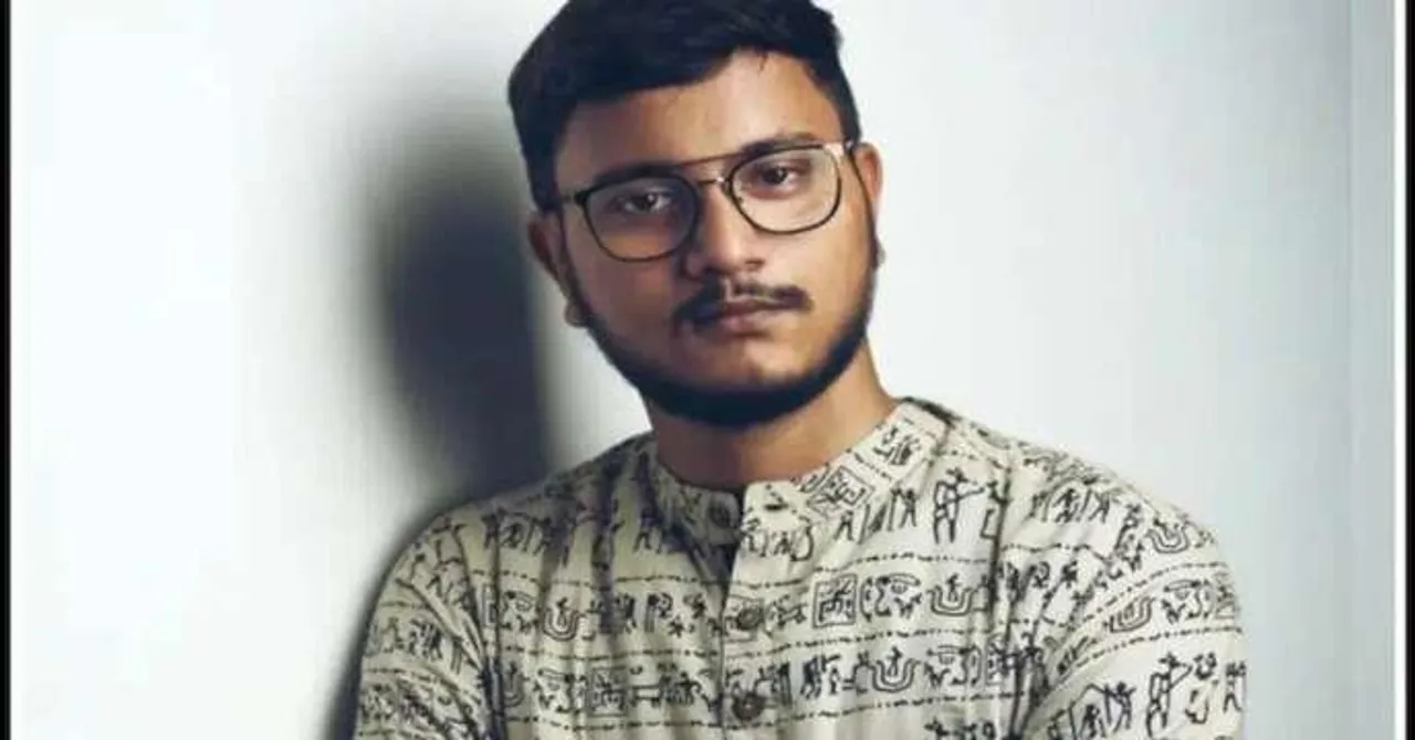 নজরুল মঞ্চের ব্যবস্থাপনা নিয়ে ট্যুইট দেবাংশুর