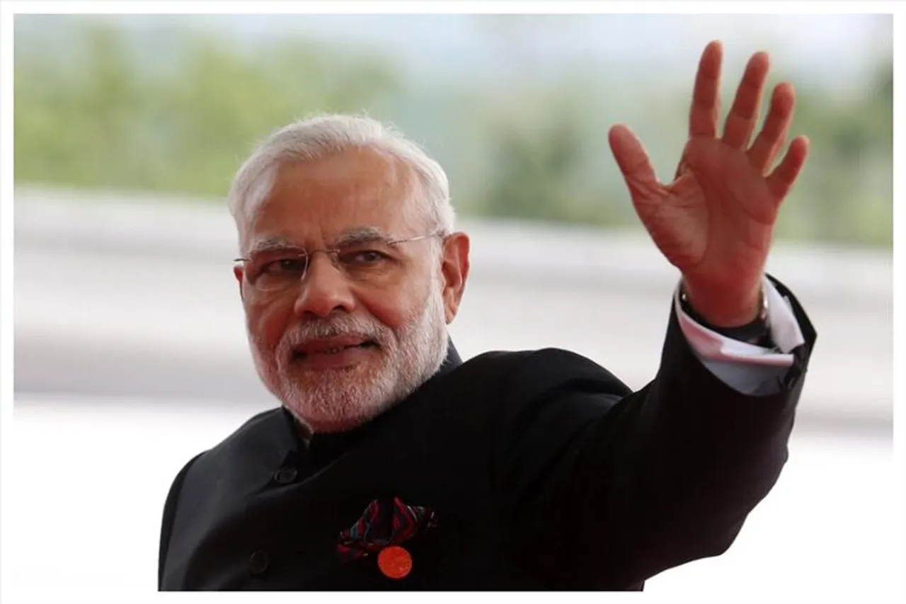 গুজরাটকে বদনাম করার ষড়যন্ত্র করা হয়েছে: মোদি