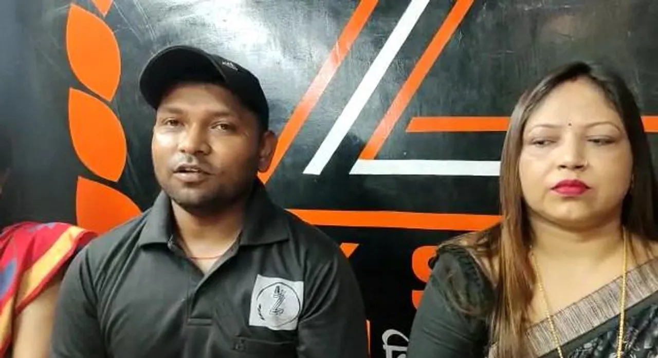 কুলটির এ টো জেড় বাই শিব ডান্স একাডেমিতে সাংবাদিক সম্মেলন অনুষ্ঠিত হল