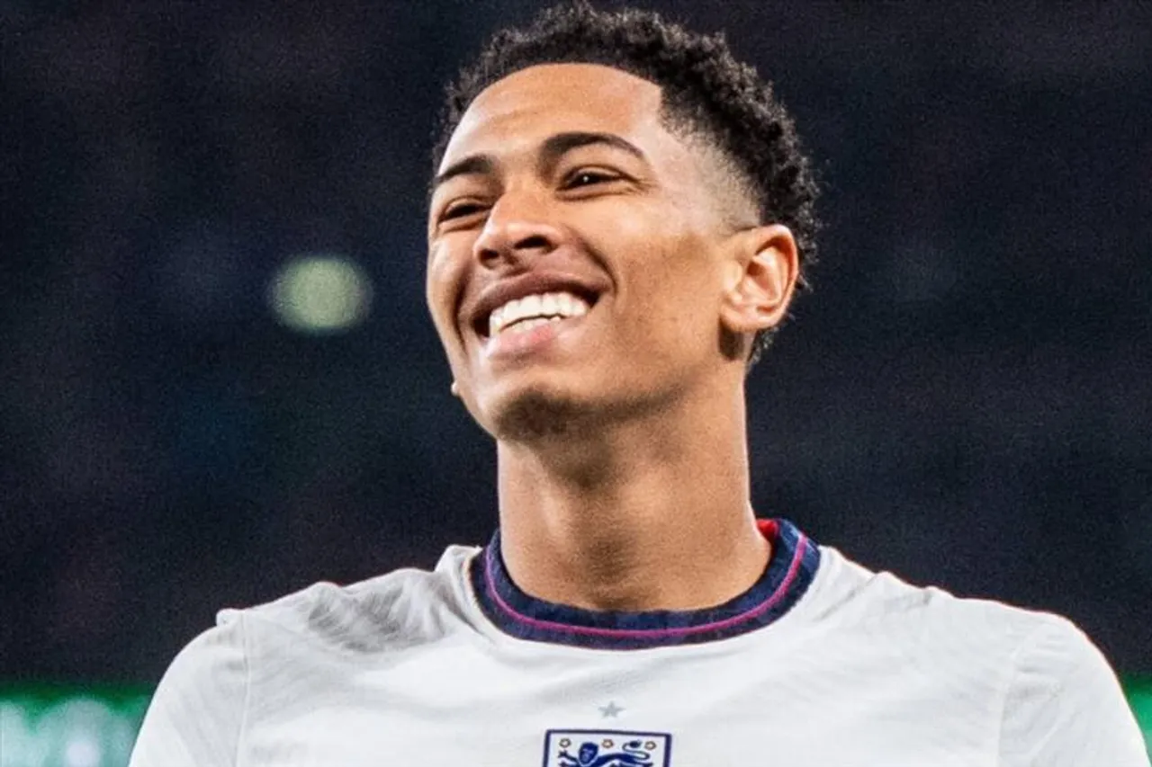 এক ফুটবলারের দৌড়ে রিয়াল-ম্যানচেস্টার