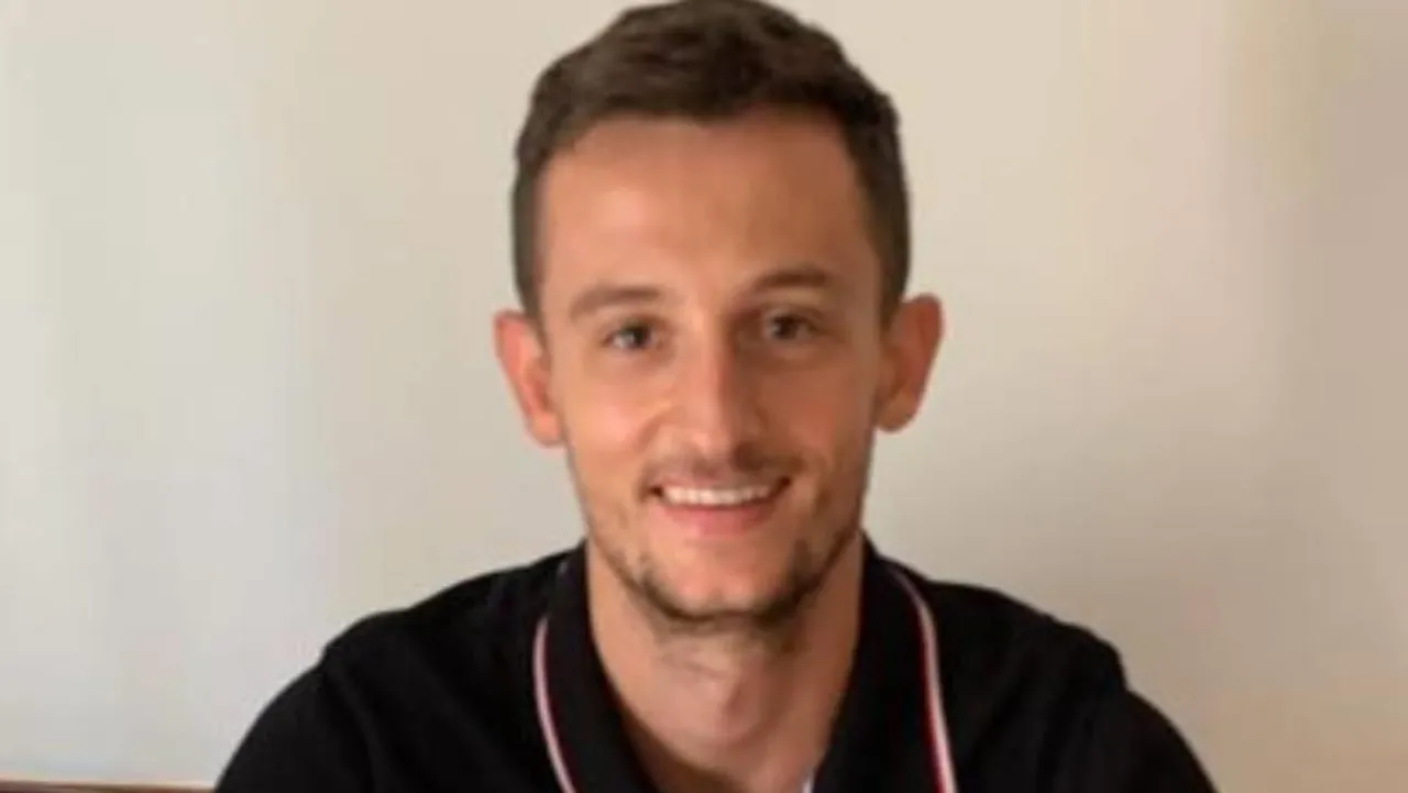 ক্রোয়েশিয়ার ফুটবলার ফ্রাঞ্জো প্রসকে সই করিয়ে ফের চমক ইস্টবেঙ্গলের