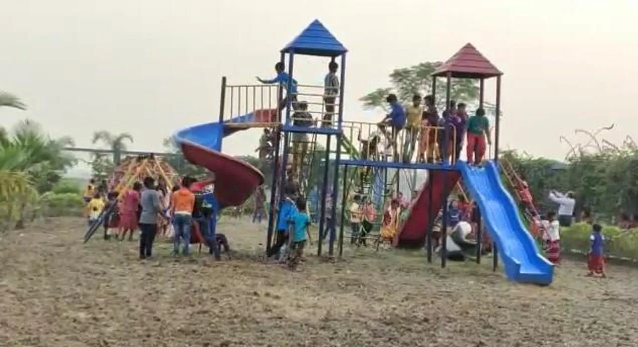 স্থানীয়দের বিক্ষোভের জেরে পার্ক উদ্বোধন বাতিল