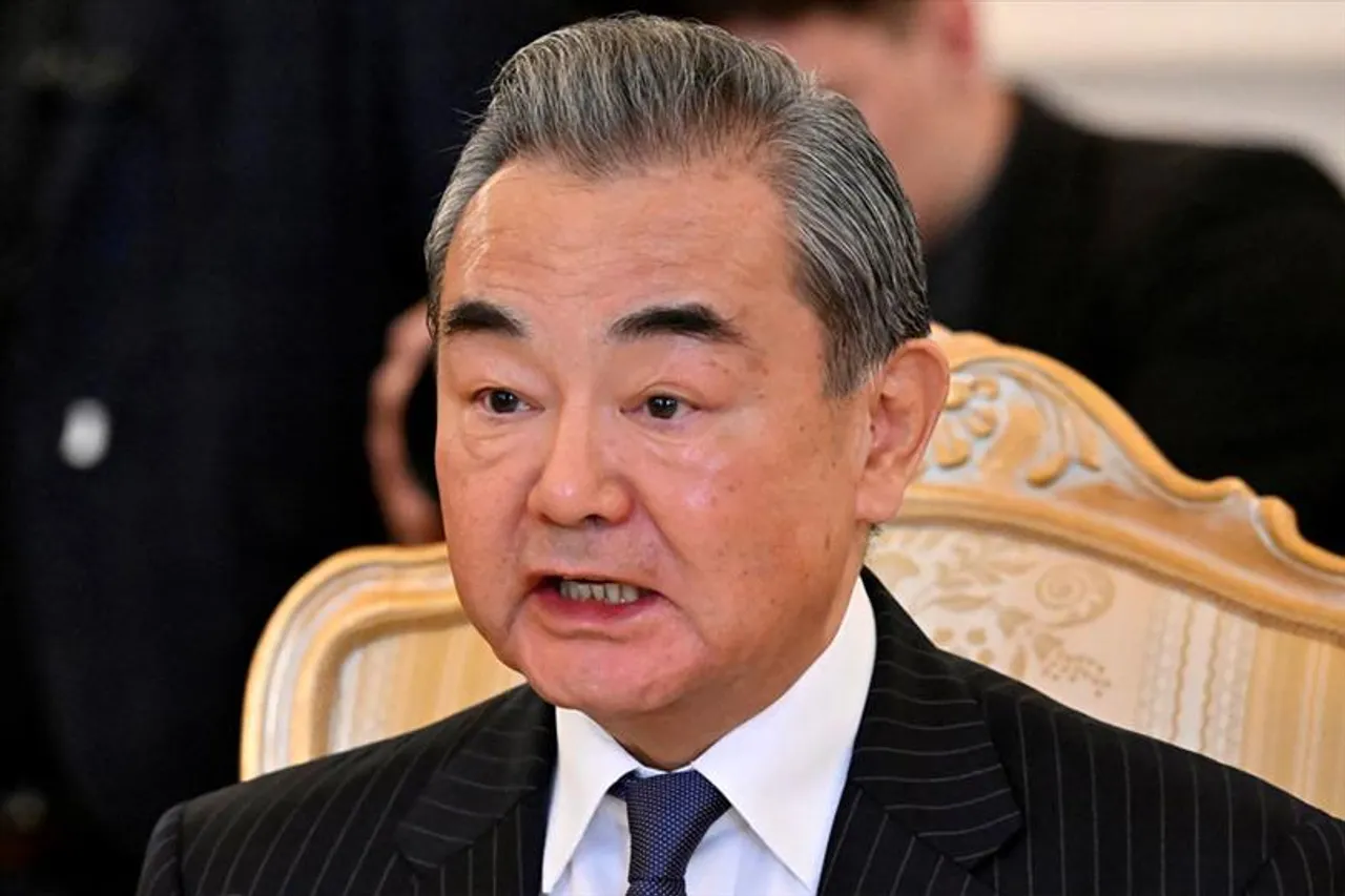 বুধবার ওয়াং ই'র সঙ্গে বৈঠক করবেন পুতিন