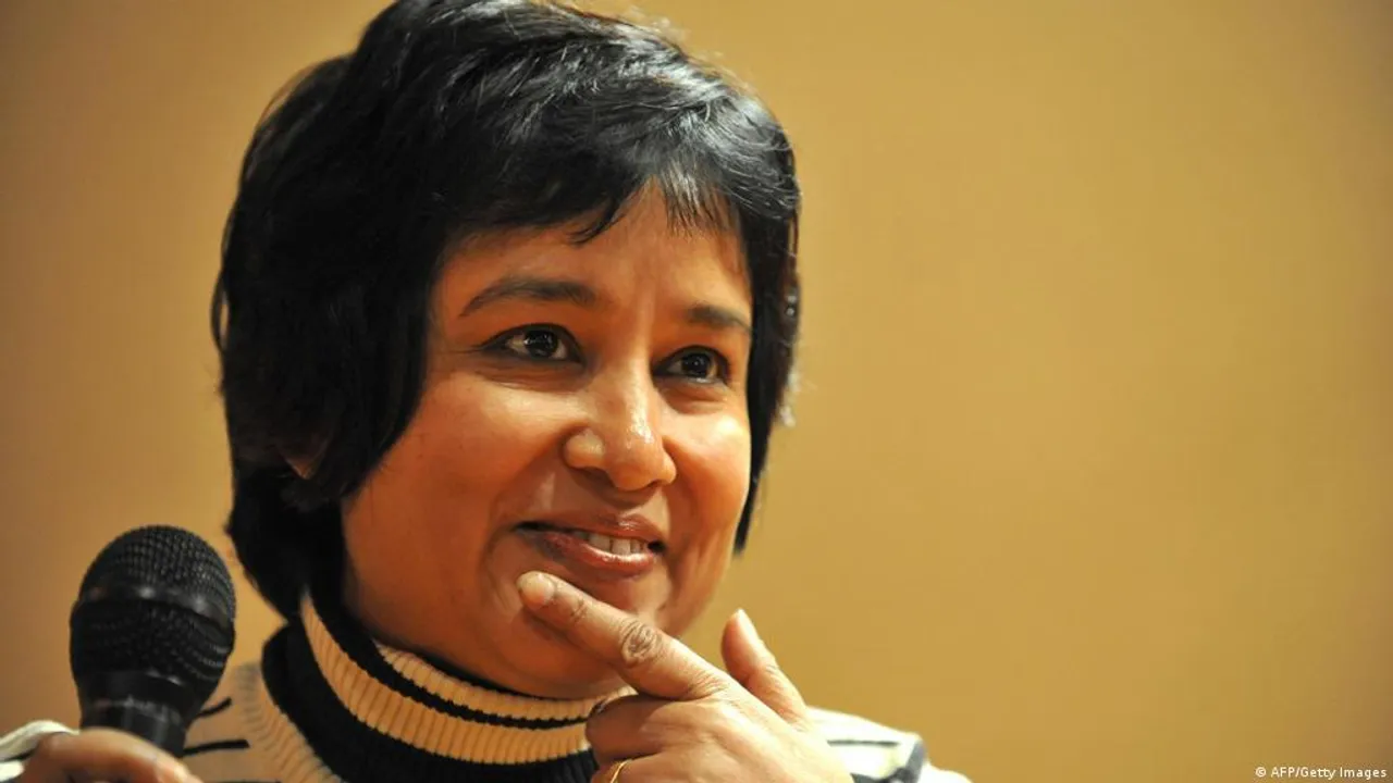 হিজাব পন্থীদের তীব্র আক্রমণ তসলিমার