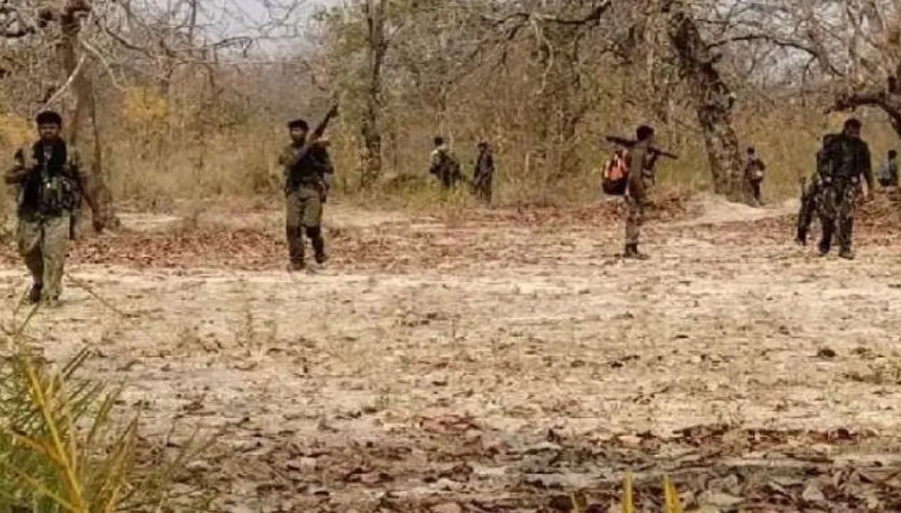 আইইডি বিস্ফোরণে গুরুতর জখম ১ জওয়ান