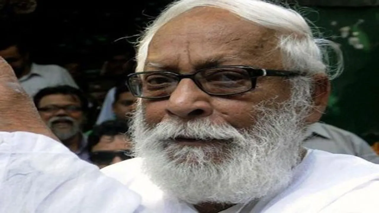 ছুটি পেলেও বাড়ি ফিরছেন না বুদ্ধদেব ভট্টাচার্য