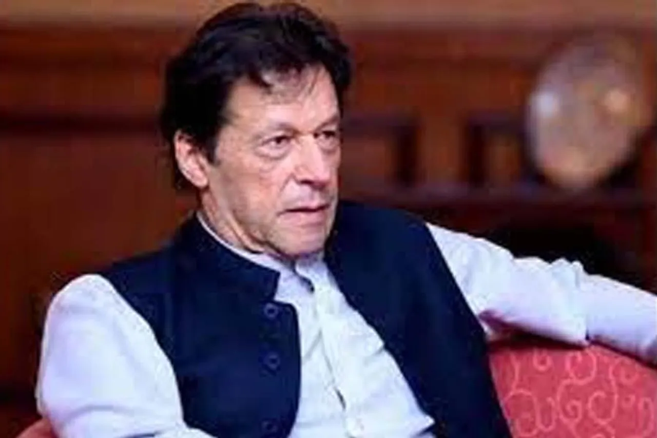 আমেরিকার বিরুদ্ধে বিস্ফোরক মন্তব্য পাক প্রধানমন্ত্রীর