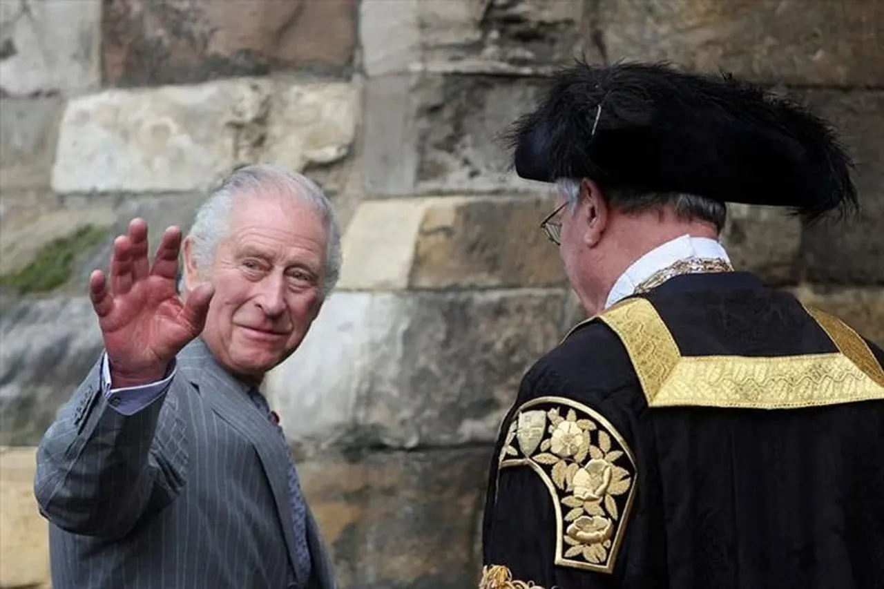 ফ্রান্স ও জার্মানি যাচ্ছেন ব্রিটেনের রাজা তৃতীয় চার্লস