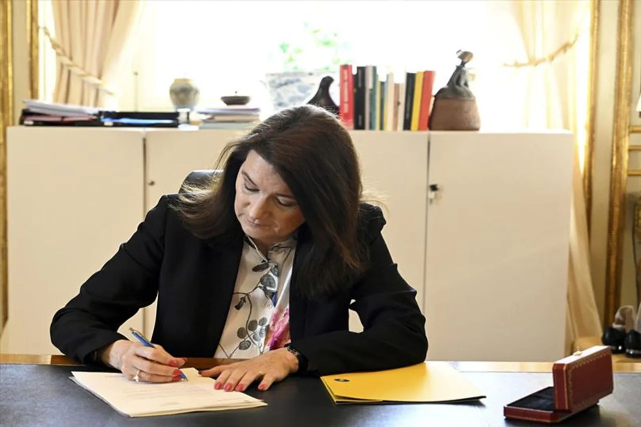 ন্যাটোর সদস্য পদের আবেদনে সই সুইডেনের