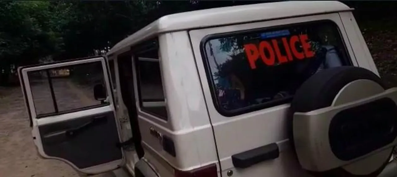 চাকরি দেওয়ার নাম করে লক্ষাধিক টাকা প্রতারণার অভিযোগ, গ্রেপ্তার স্বামী-স্ত্রী