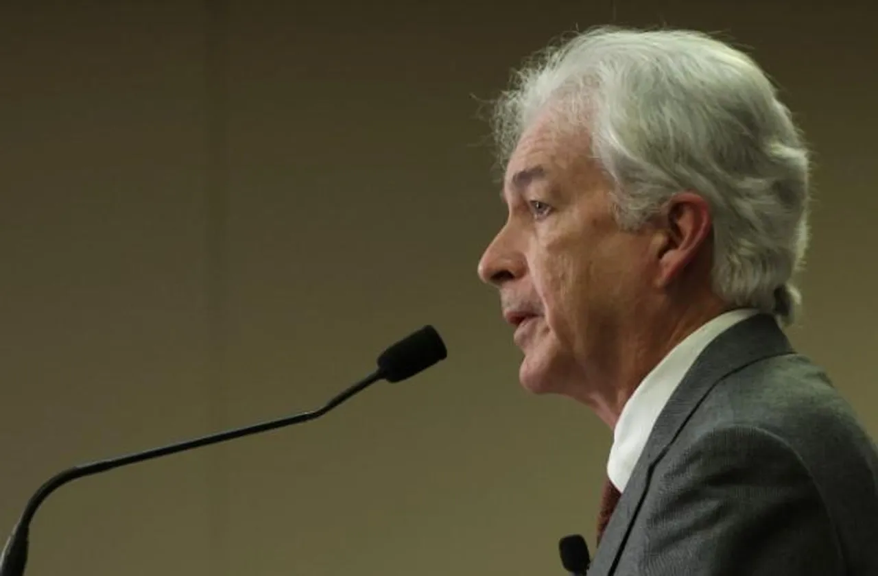 ইরানের ক্ষেপণাস্ত্র কর্মসূচিতে সহায়তার প্রস্তাব দিয়েছে রাশিয়া: সিআইএ পরিচালক