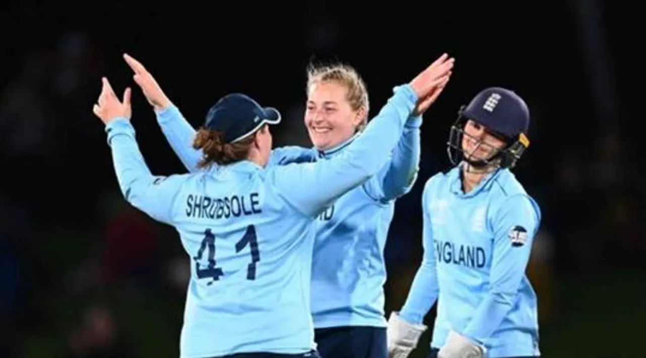 ফাইনালে ইংল্যান্ড