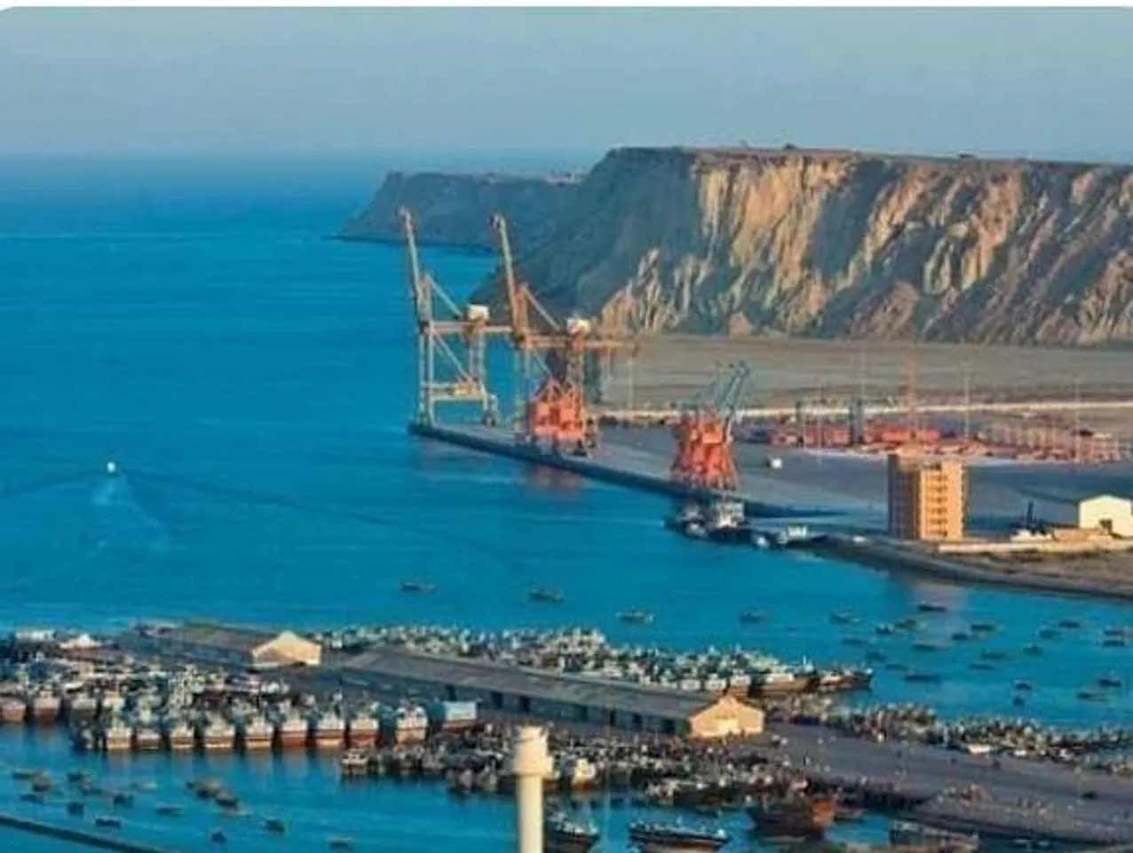 চীন-পাকিস্তান অর্থনৈতিক করিডোরে যোগদান তালিবানকে বিচ্ছিন্ন করতে পারে: রিপোর্ট