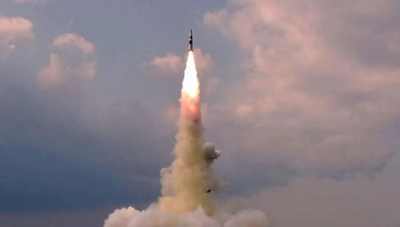 ফের ব্যালিস্টিক ক্ষেপণাস্ত্র নিক্ষেপ উত্তর কোরিয়ার