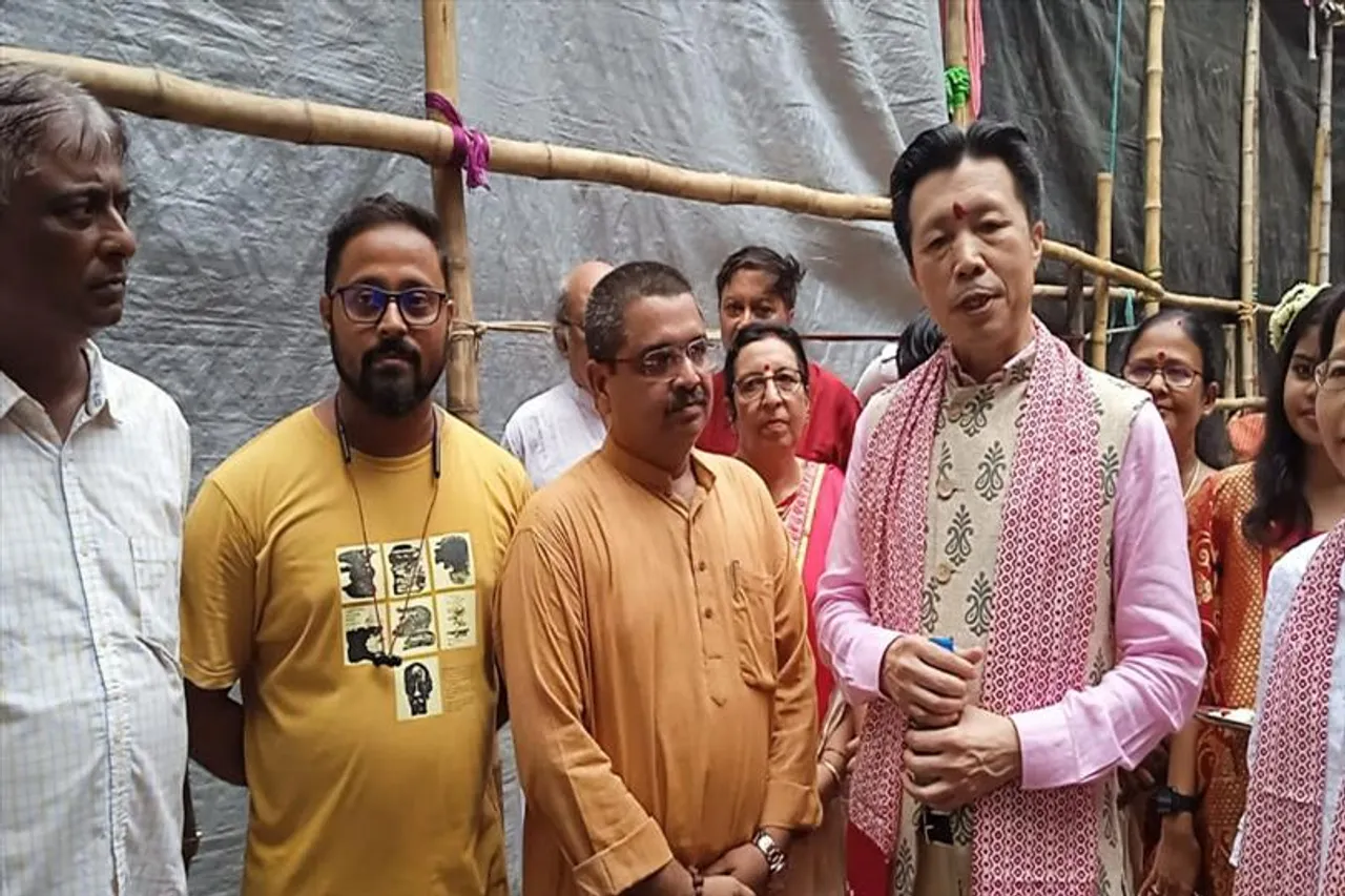 ভারত-চিন মৈত্রী সম্পর্কের বাঁধনের বার্তা ঝা লিউ-এর