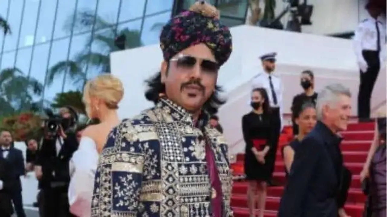 কান ফিল্ম ফেস্টিভ্যালে ইতিহাস গড়লেন রাজস্থানী গায়ক মামে খান