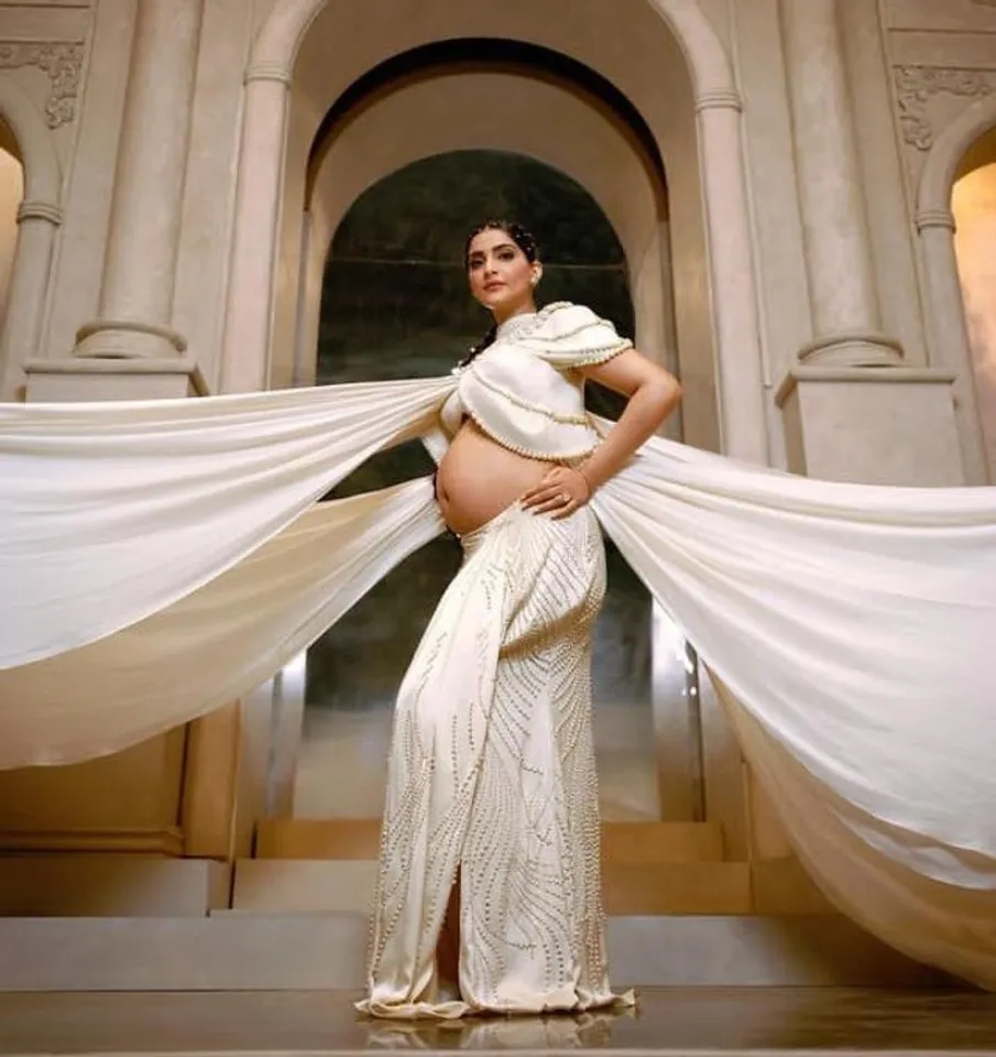 লন্ডনের রাস্তায় বেবি বাম্প প্রকাশ্যে সোনম কপূরের