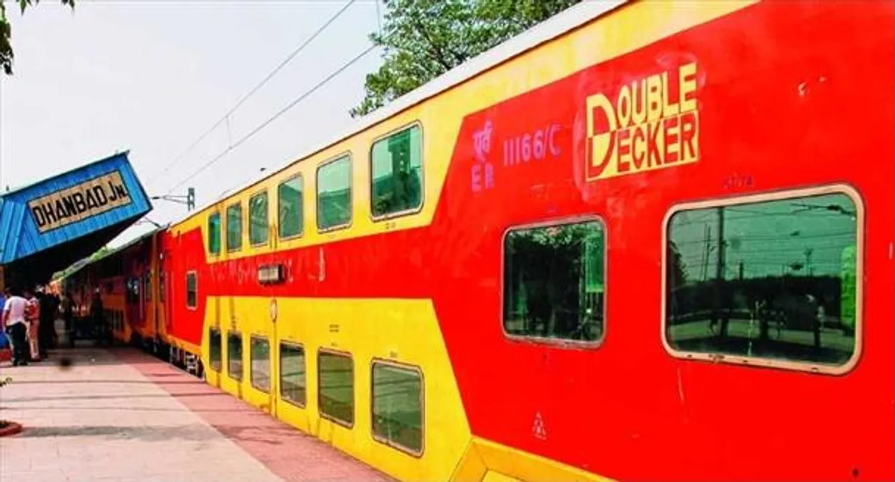 দোতলা ট্রেন নিয়ে নয়া ভাবনা রেলের