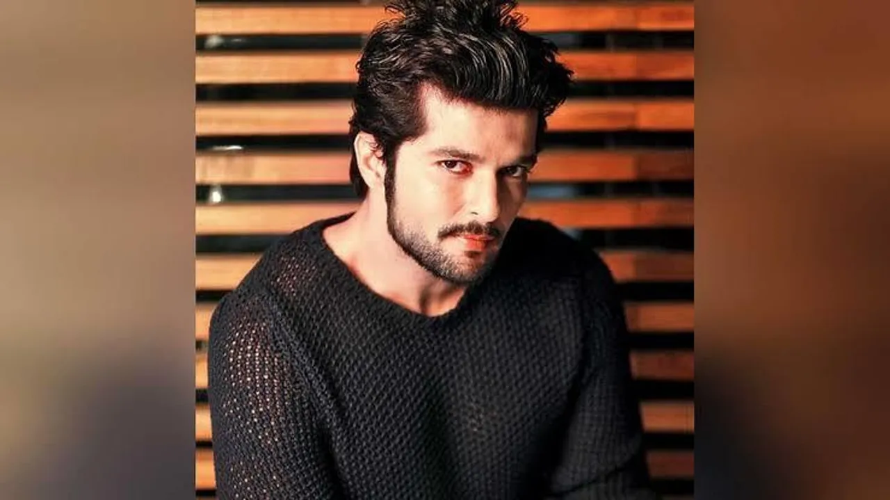 হাসপাতালে ভর্তি রাকেশ