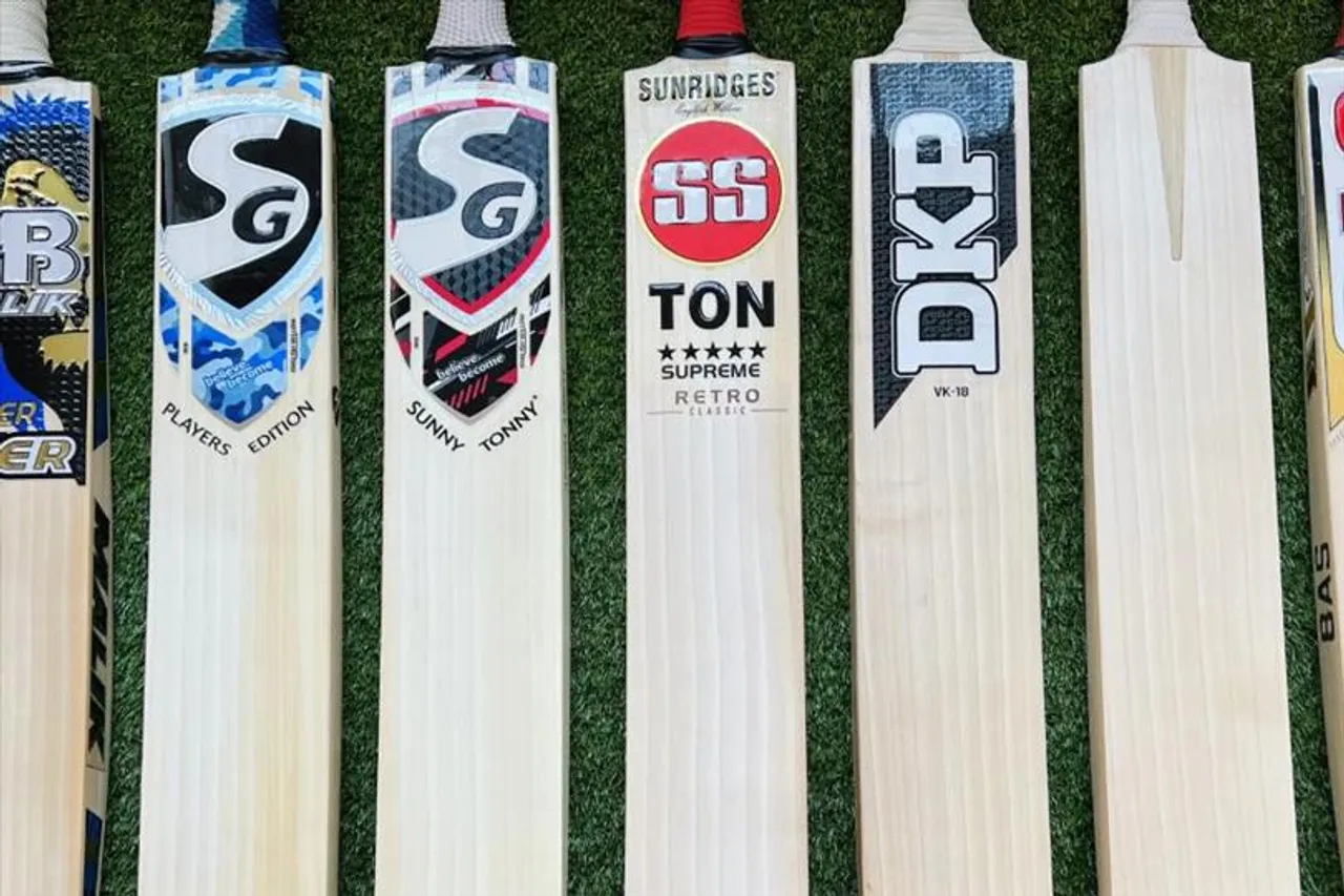 সুযোগ না পেয়ে অবসরে বাঙালি ক্রিকেটার