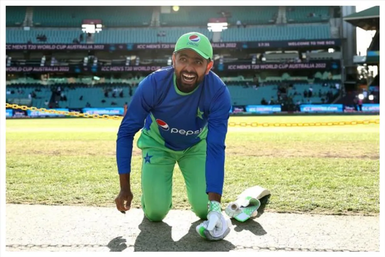 টসে হারল পাকিস্তান