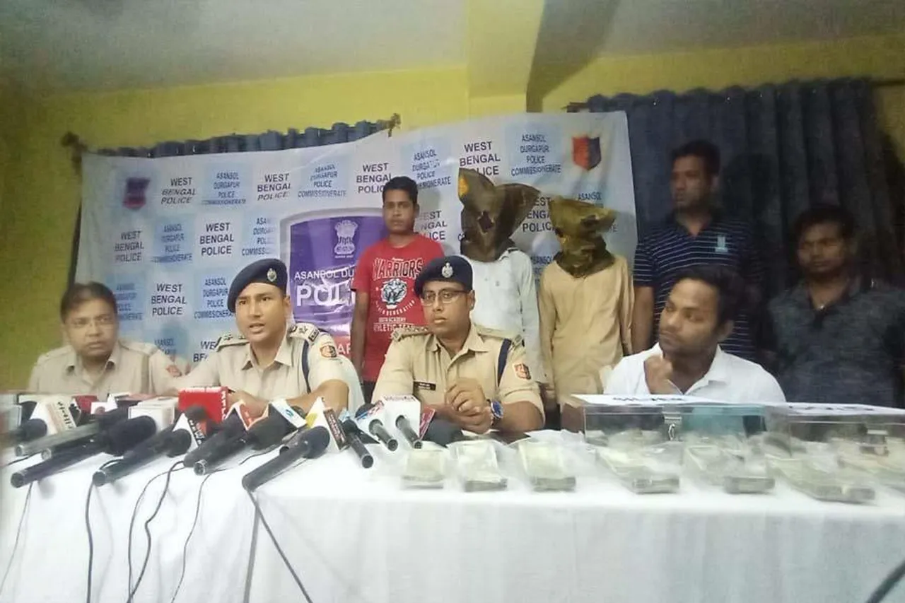 ৭ দিনের মাথায় চুরির কিনারা করল পুলিশ