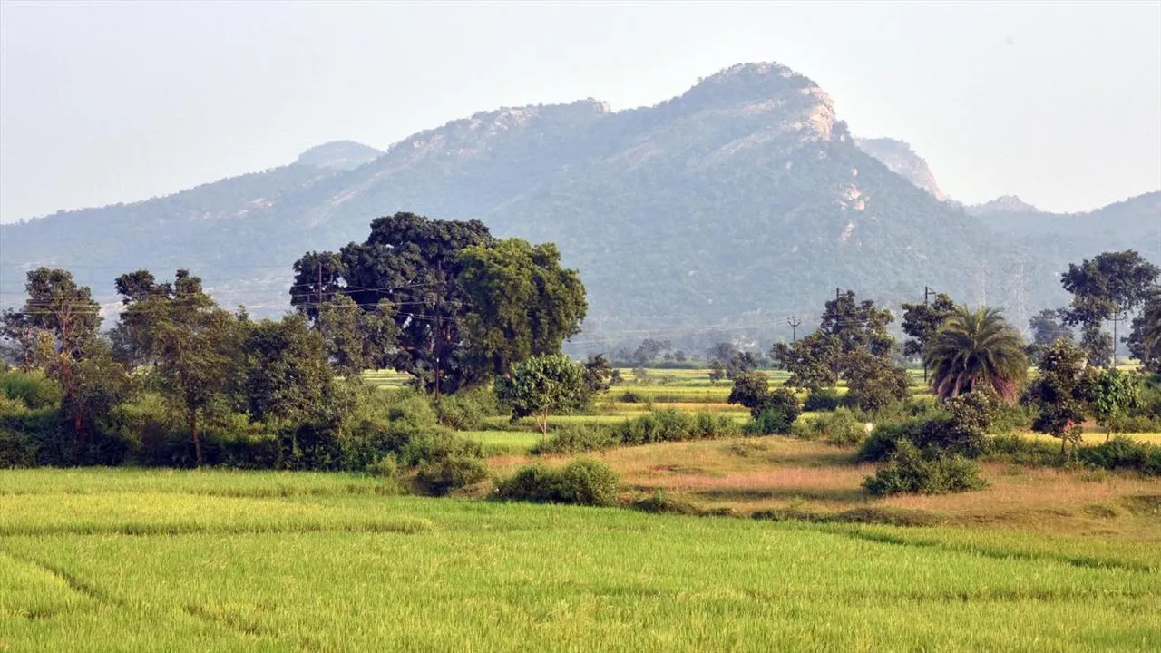 পুরুলিয়ায় হোটেলে থাকতে হলে এবার দরকার ভ্যাকসিনের ২টি ডোজ, নেগেটিভ রিপোর্ট