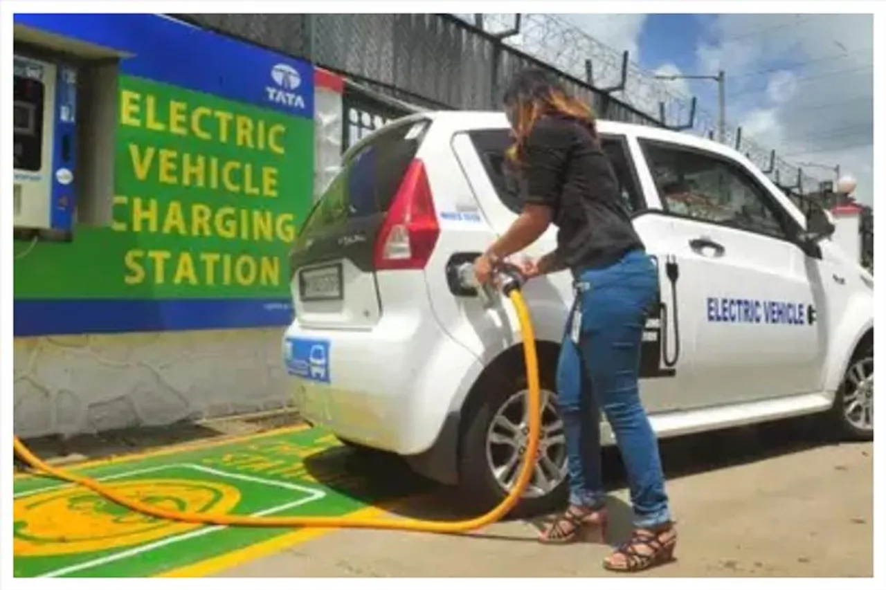 পরিবহন নিয়ে বড় পদক্ষেপ নিতে পারে রাজ্য সরকার