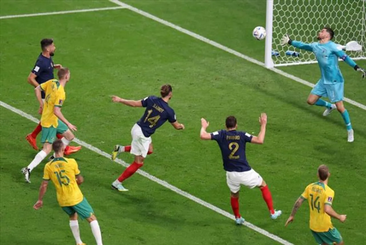 ব়্যাবিয়টের গোলে সমতা ফেরাল ফ্রান্স