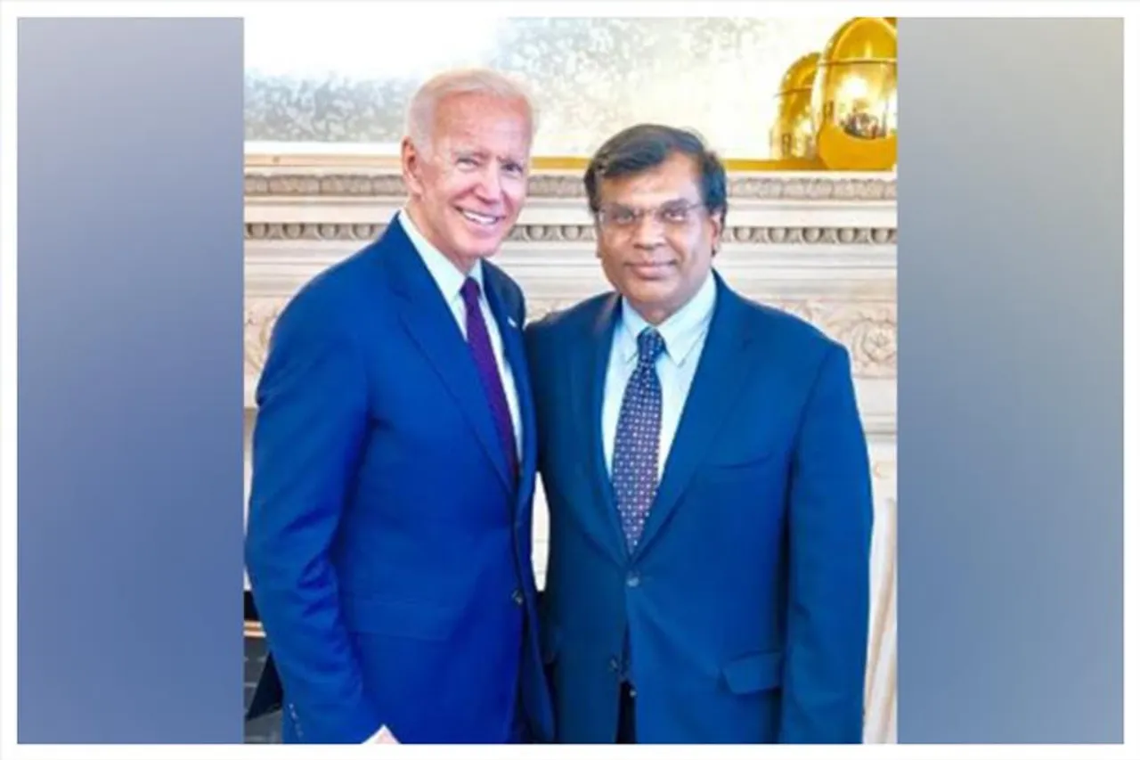 আমেরিকায় লাইফটাইম অ্যাচিভমেন্ট অ্যাওয়ার্ডে সম্মানিত ভারতীয় বংশোদ্ভূত