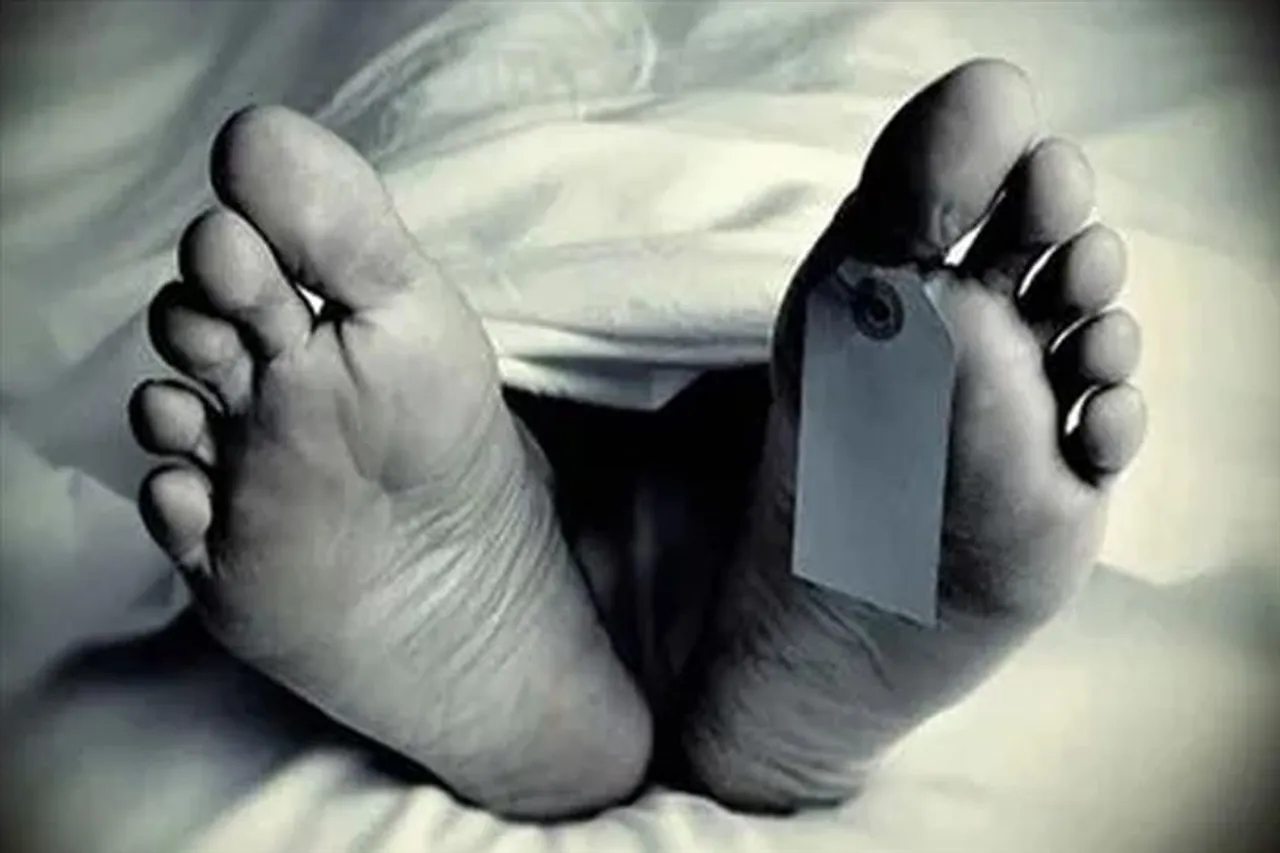 ধান জমি থেকে উদ্ধার দেহ, এলাকায় চাঞ্চল্য