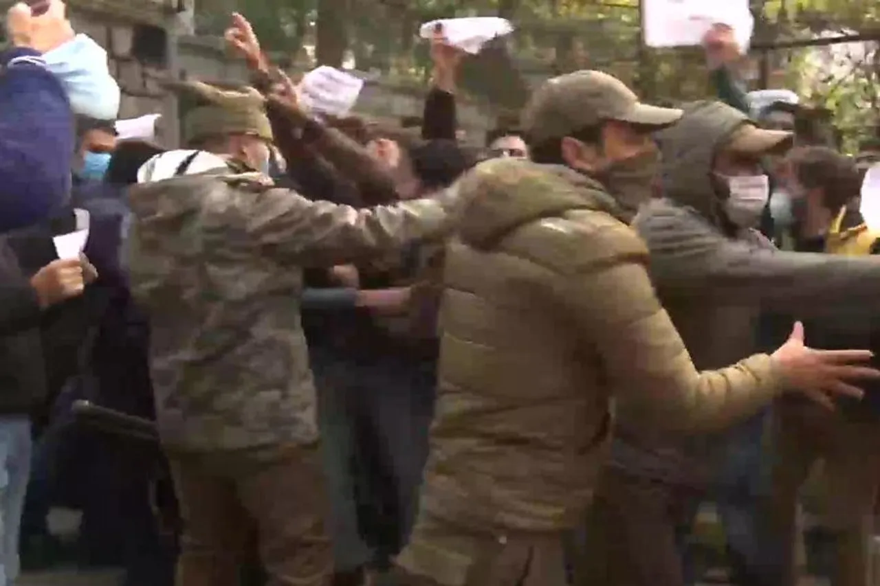 ফের অশান্ত কাশ্মীর